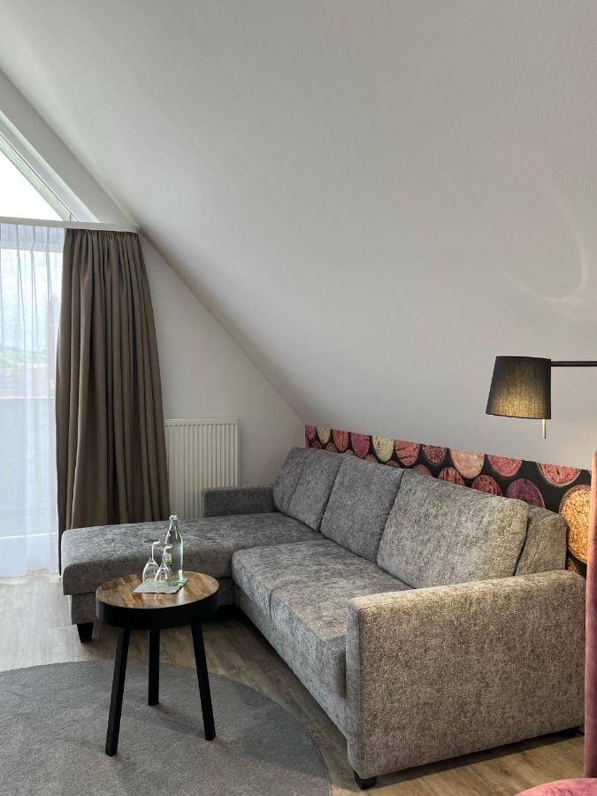 Hotel Mainpromenade ***S Karlstadt Kültér fotó