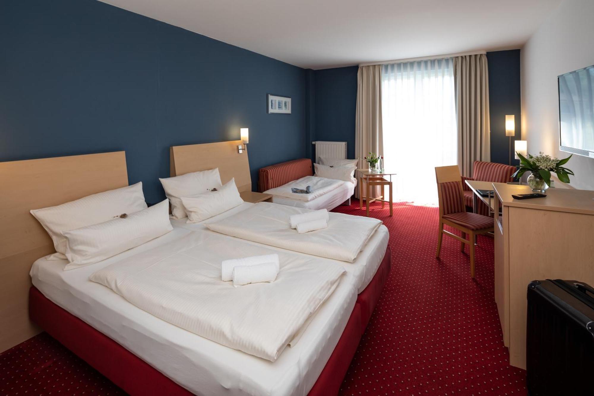 Hotel Mainpromenade ***S Karlstadt Kültér fotó