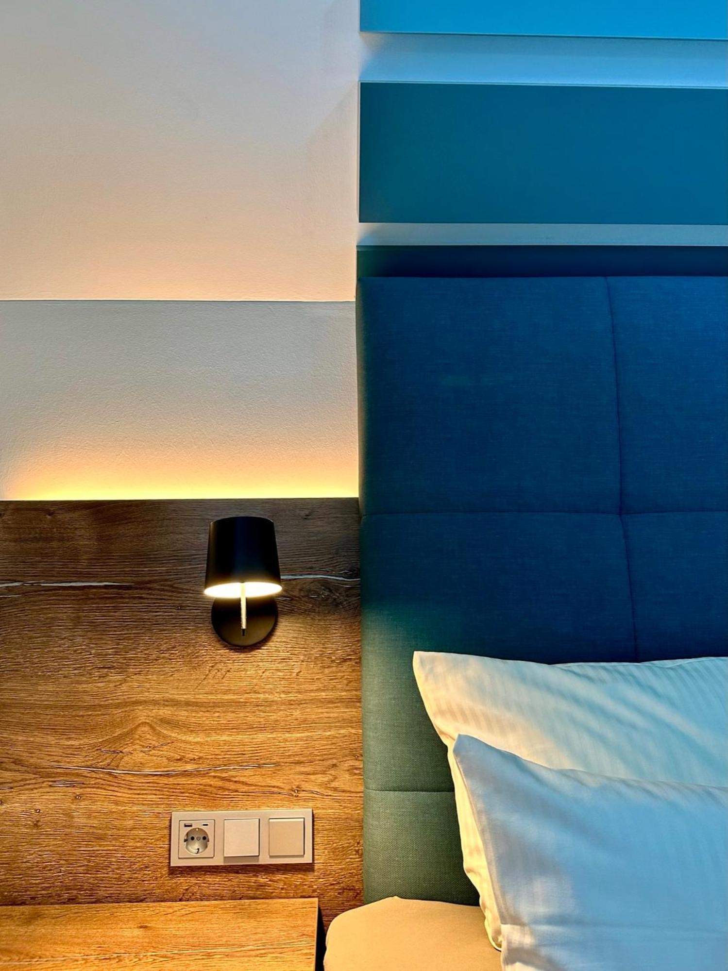 Hotel Mainpromenade ***S Karlstadt Kültér fotó